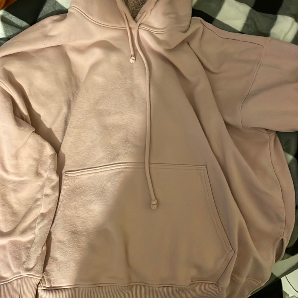American eagle pink sweatshirt